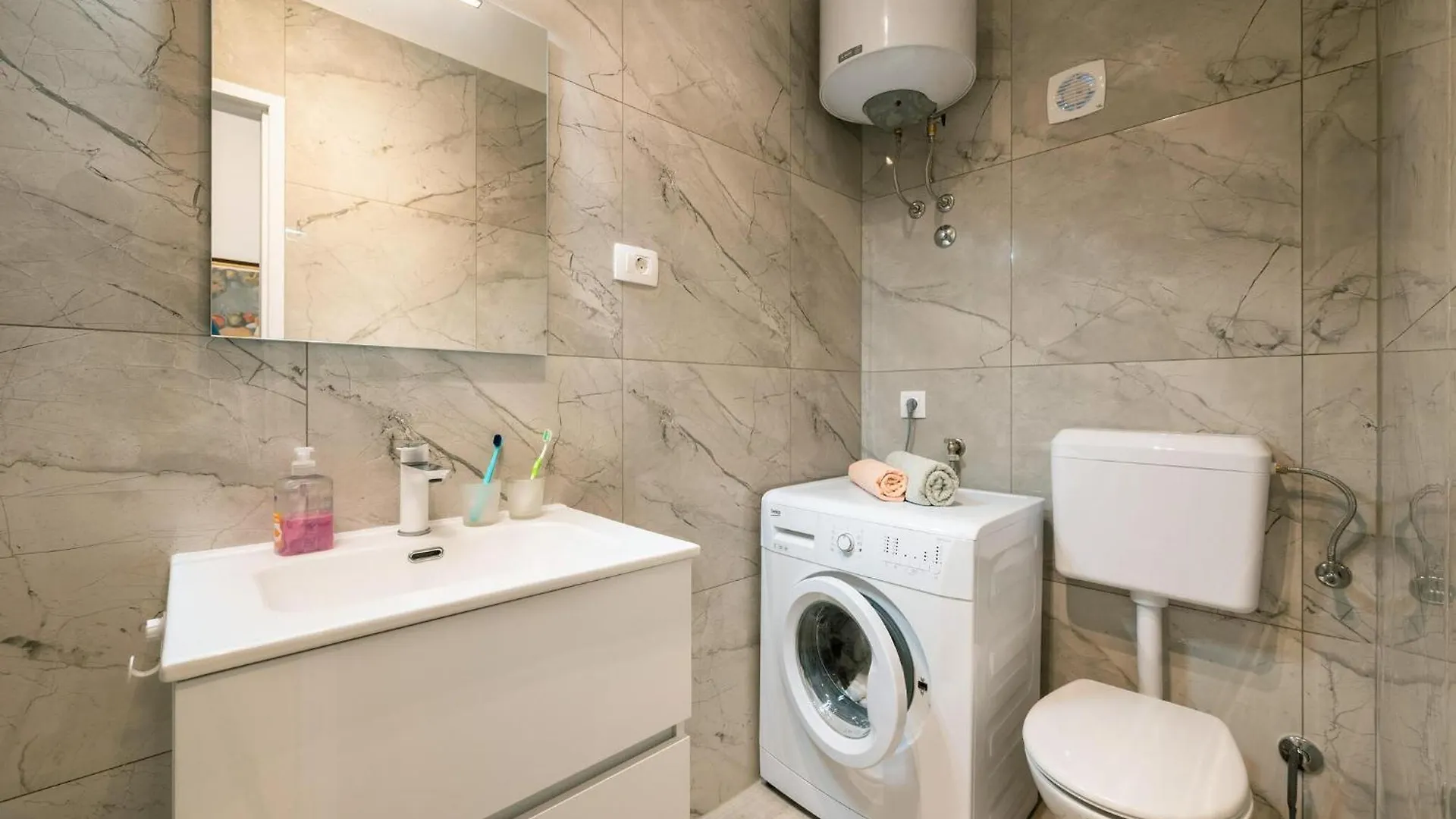 Pet Friendly Apartment In Pula With Wifi